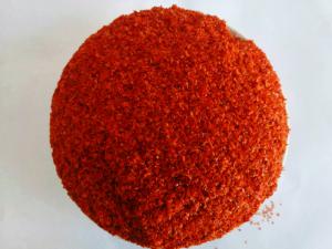 Medium and coarse chili powder